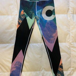 Colorado Limited Leggings - Retro Peaks Yoga Pants Size XS